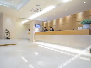 Image of JI Hotel Chongqing Shangqingsi Niujiaotuo Metro Station