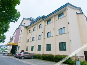 Image of Rezen Retreat Huzhou Taihu Yueliang Bay Taihu No.1