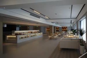 Image of Yishang Oriental Hotel (Deyang Xudongli Food Street)