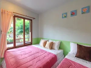 Image of Greenplace-Samed Seahorse