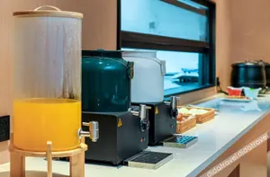 Image of R ROYALSS HOTEL(Chengdu Jinniu Wanda North Railway Station）) 美豪R酒店火车北站店