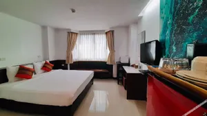 Image of City Plaza Nana Hotel
