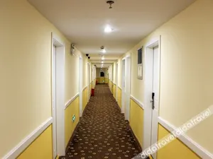 Image of Home Inn Neo Shenzhen Qianhai Nanshan Metro Station