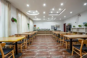 Image of GreenTree Inn Smart Hotel (Zhenjiang Hongdou Square Branch)