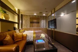 Image of HOTEL VARKIN ANNEX