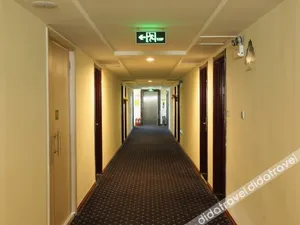 Image of Jiahui Select Hotel (Rizhao Yingbin Road RT-Mart)