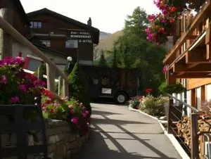 Image of Suitenhotel Zurbriggen
