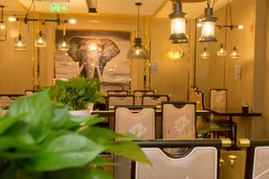 Image of Bestow Hotel (Aolong Square of Urumqi Railway Bureau)