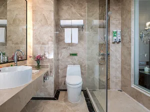 Image of Vienna International Hotel Guangzhou Shijin