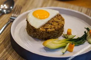 Image of Briggs Inn Batu