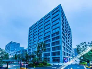 Image of Eisberg apartment (Hangzhou Future Science and Technology City Store)