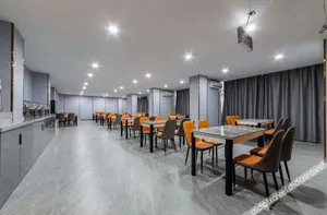 Image of Yijia Platinum Hotel (Wenyou South Road Red Sun Logistics Building)
