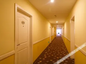 Image of Home Inn Neo Hangzhou West Lake Fengqi Road Silk City