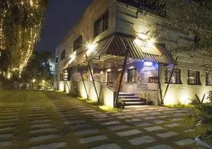 Image of Royaute Luxury Suites and Hotel Gulberg Lahore