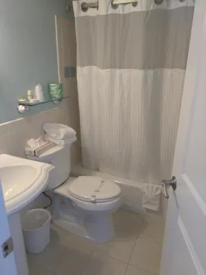 Image of Sea Crest Inn