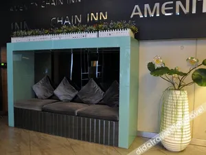 Image of 9Jiu Holiday Inn
