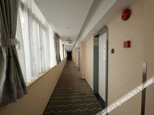 Image of Zsmart Zhishang Hotel(Shanghai Zhenru Subway Station)