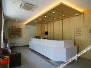 Image of Baolu Business Hotel (Shanghai Pudong Airport Branch)