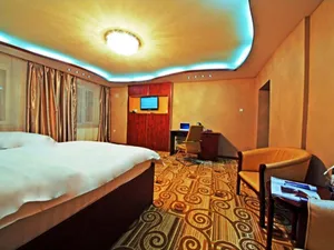 Image of Kaiser Hotel