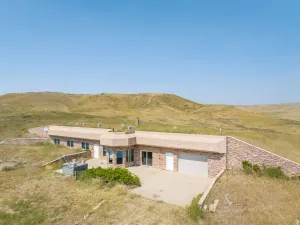 Image of Cheyenne River Ranch with Hot Tub