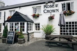 Image of Rose And Crown