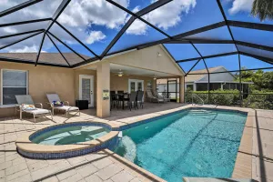 Image of Saltwater Pool, Spa and Lanai Bradenton Home