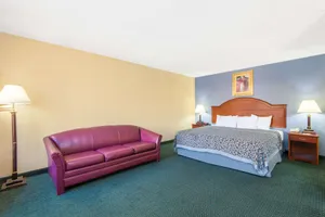 Image of Blue Way Inn & Suites Wichita East