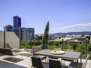 Image of Mantra Hindmarsh Square