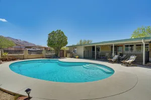 Image of Near Catalina Hiking Trails: Mtn-view Home w/ Pool