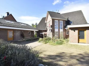 Image of 4-room holiday apartment with garden