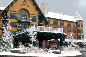 Image of Mountain Creek Resort at Appalachian Hotel - Pool & Hot Tub