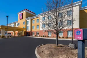 Image of Comfort Suites Cincinnati Airport