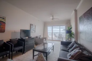 Image of Sea Breeze 402 Deluxe