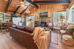 Image of The Oasis Chalet - Walking distance to The Village, The Lake, and Alpine Slide!