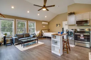 Image of Peaceful Waterfront Studio 16 Mi to Greenville!