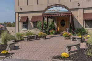 Image of Harbor House Inn