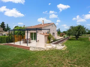 Image of Holiday Home in Vaucluse near Mont Ventoux