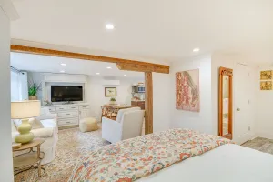Image of Ocean Springs Studio: Walk to Downtown & Beach!