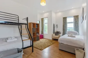 Image of Ideal for a Longer Stay or Contractor, Sleeps 1-4