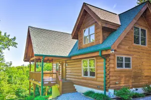 Image of Tranquil Deck Blue Ridge Mountain Retreat!