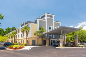Image of Holiday Inn Express Charleston US Highway 17 & I-526 by IHG