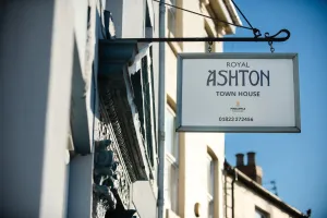 Image of Royal Ashton Townhouse - Taunton
