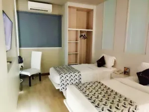 Image of The L Hotel Entertainment