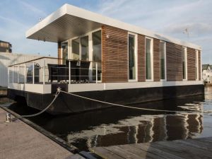 Image of Houseboat Possibility 7