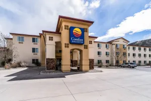 Image of Comfort Inn & Suites