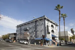 Image of Harborview Inn & Suites-Convention Center-Airport-Gaslamp-Seaworld-Zoo-Balboa Park
