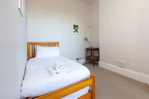 Image of Spacious 2BD Flat By Regents Park & Camden Town!