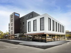 Image of Mantra Traralgon