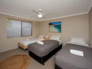 Image of Golden Summers in Dunsborough