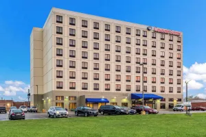 Image of Comfort Suites Chicago O'Hare Airport